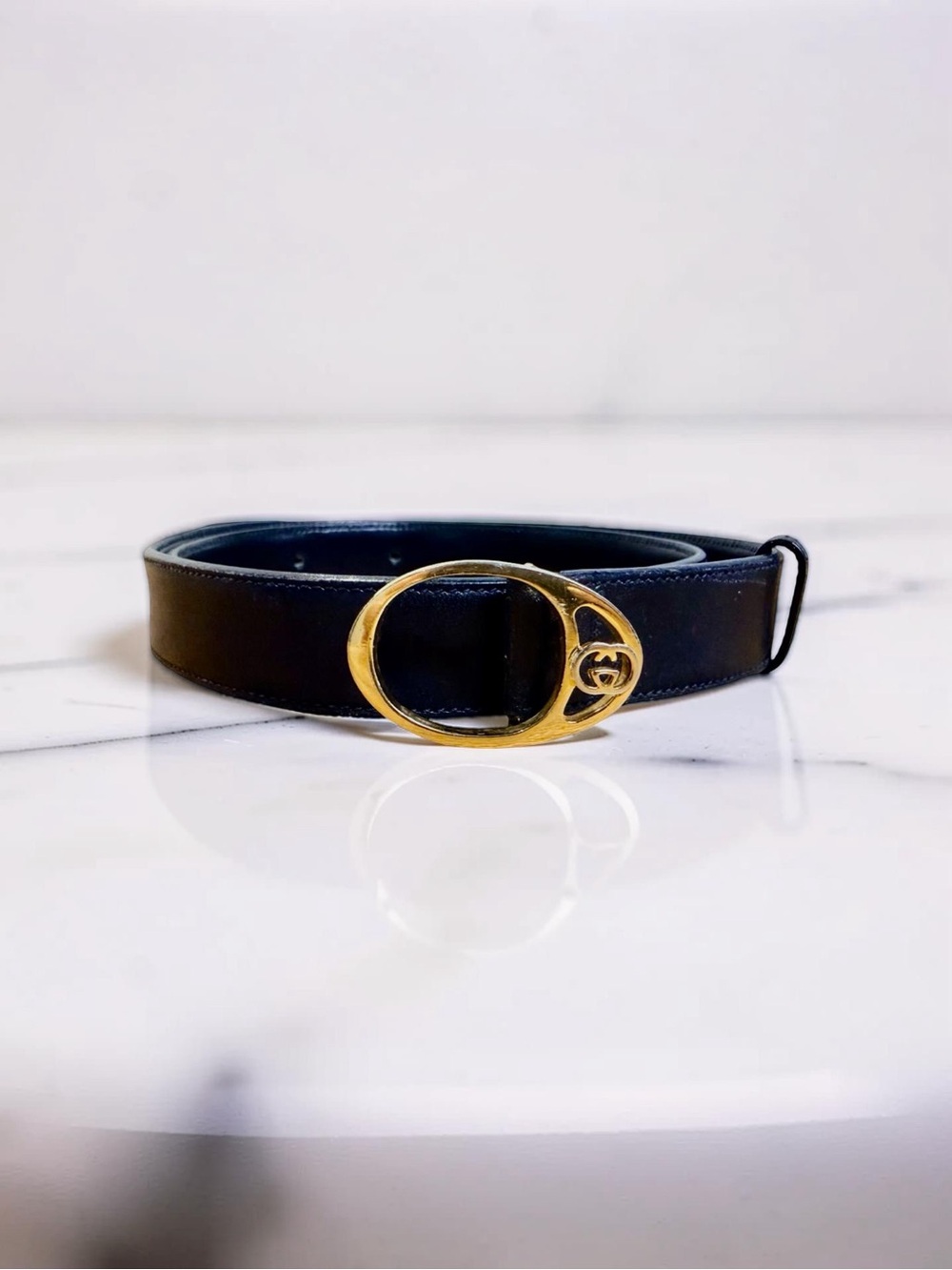 Vintage 1970s Gucci Black Leather Belt Gold Oval Interlocking GG Buckle 75 30